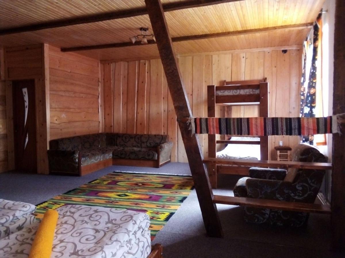 Guest House Mansarda Яремче Екстериор снимка
