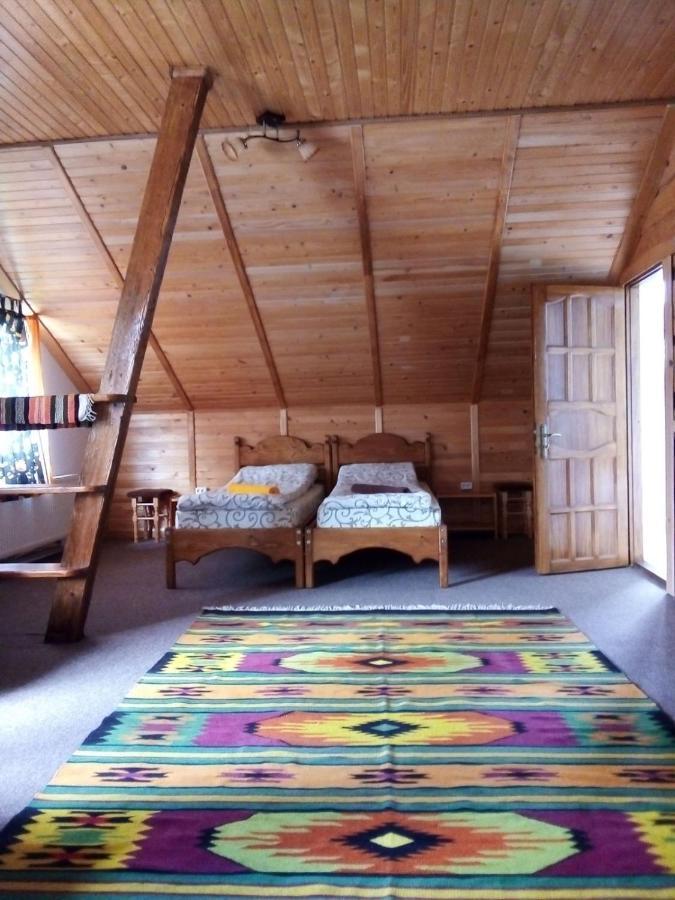 Guest House Mansarda Яремче Екстериор снимка