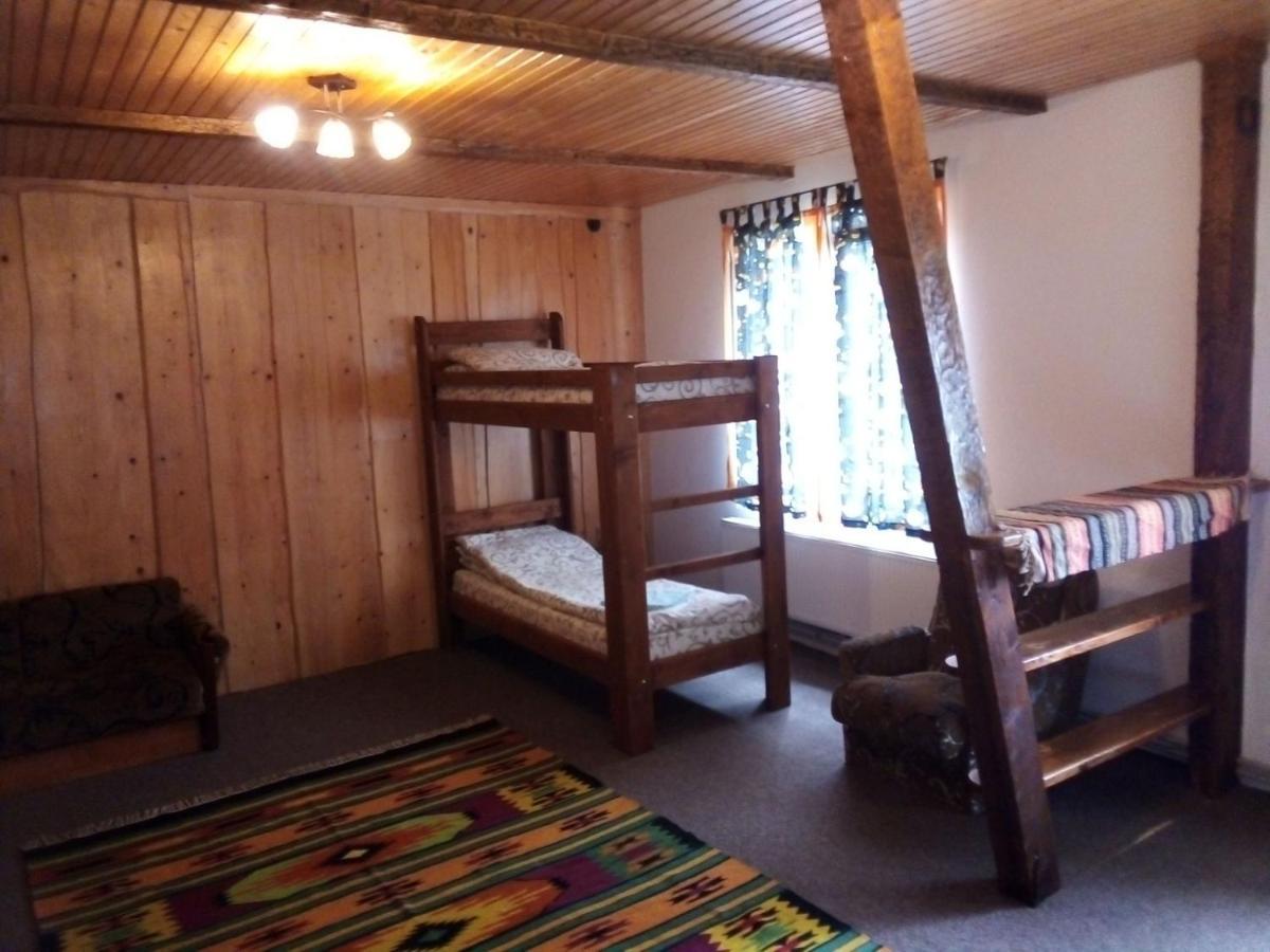 Guest House Mansarda Яремче Екстериор снимка