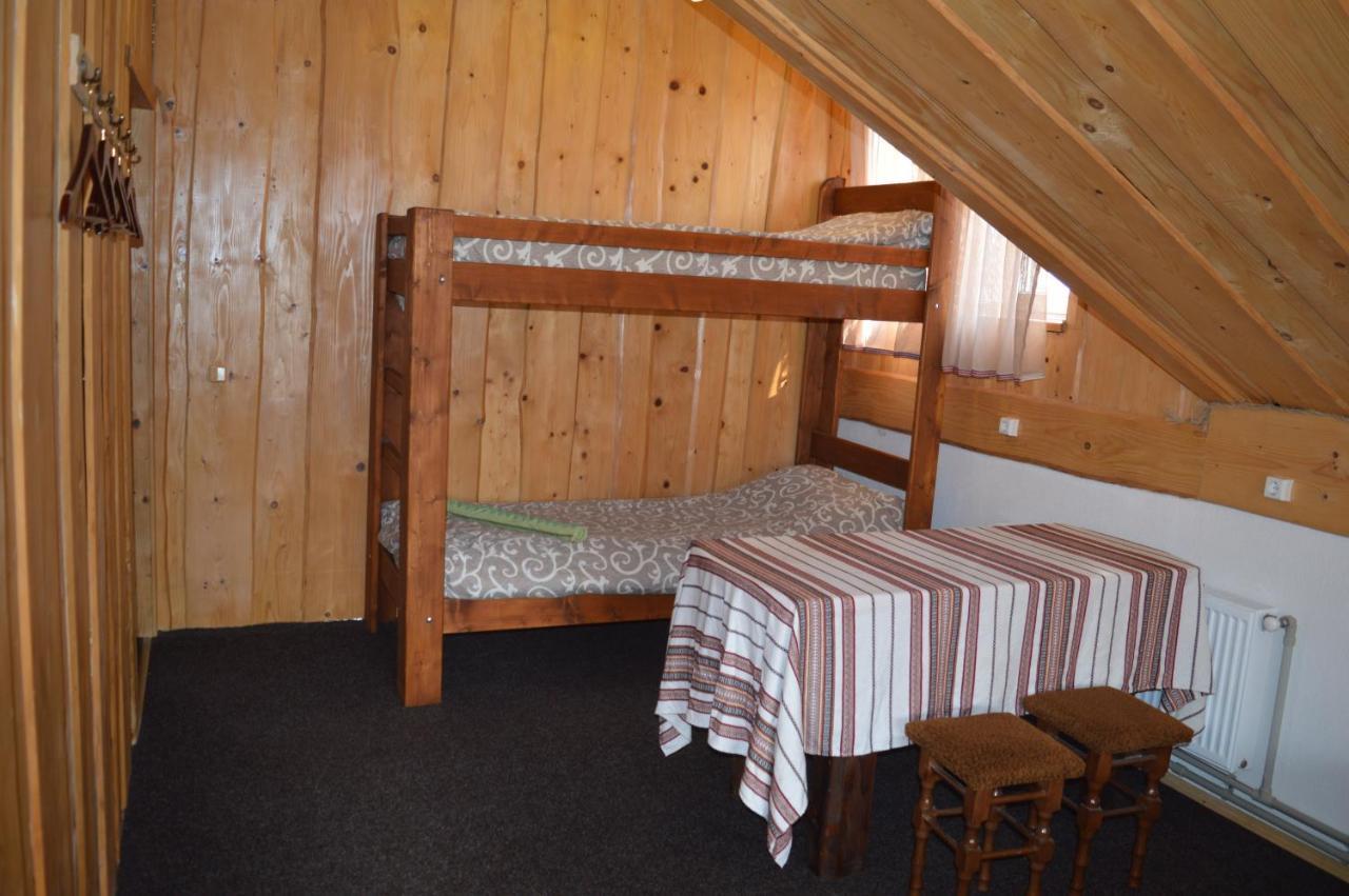 Guest House Mansarda Яремче Екстериор снимка